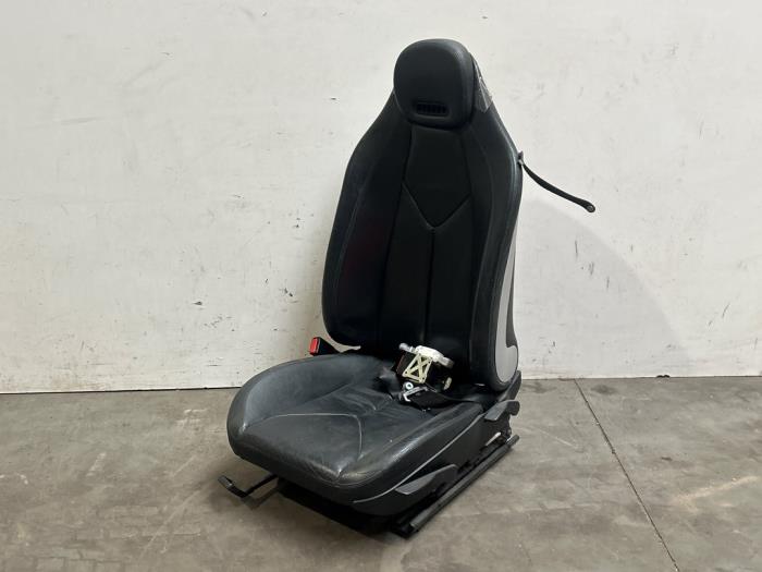 Seat, left Mercedes SLK
