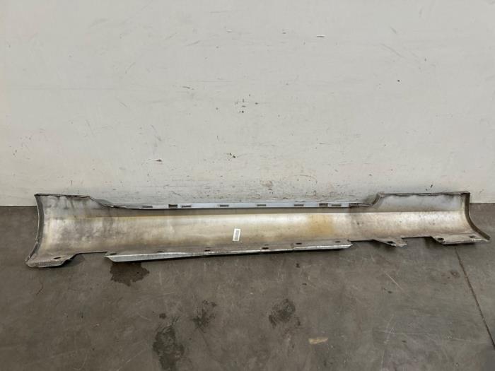 Umbral izquierda Mercedes SLK