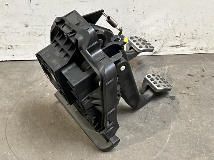 Brake pedal Mercedes SLK