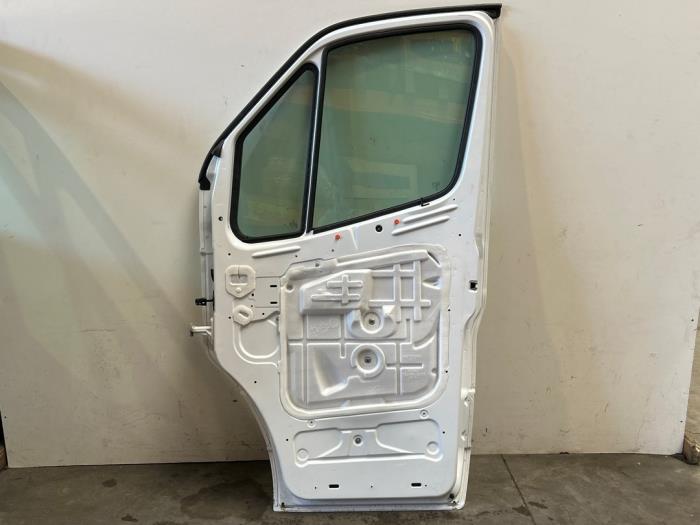 Puerta 4 puertas derecha delante Mercedes Sprinter