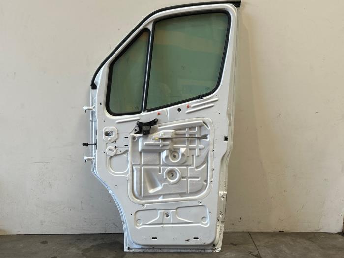 Puerta 4 puertas derecha delante Mercedes Sprinter