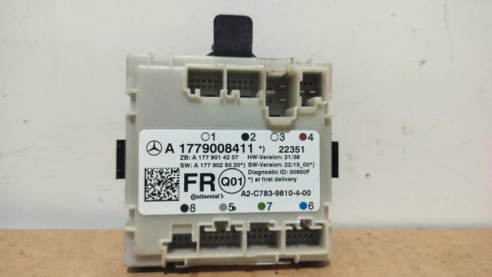 Central door locking module Mercedes CLA