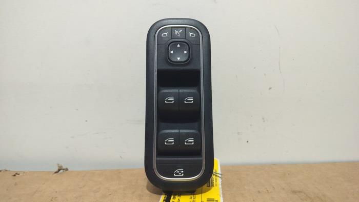 Interruptor combinado de ventanillas Mercedes CLA