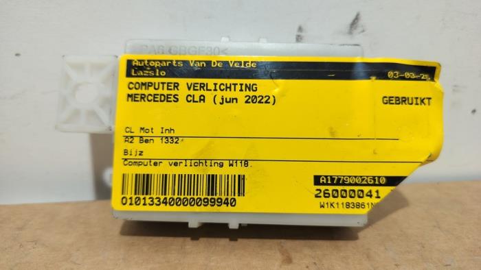 Ordenador de iluminación Mercedes CLA