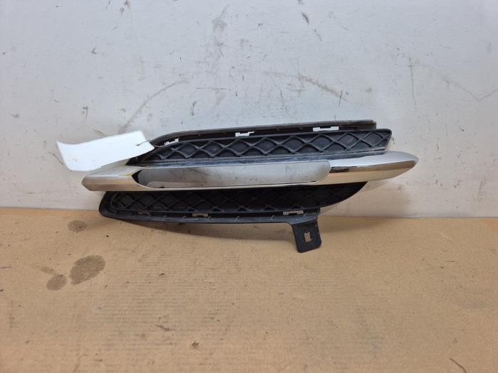 Divers Mercedes B-Klasse