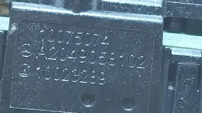 Electric window switch Mercedes CLA