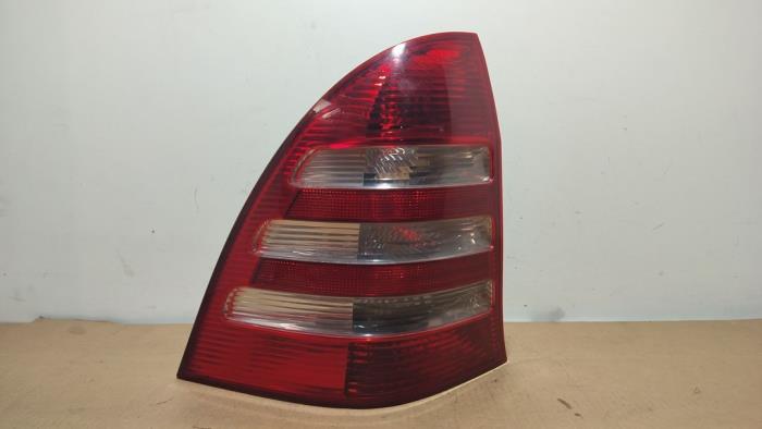 Rücklicht links Mercedes C-Klasse