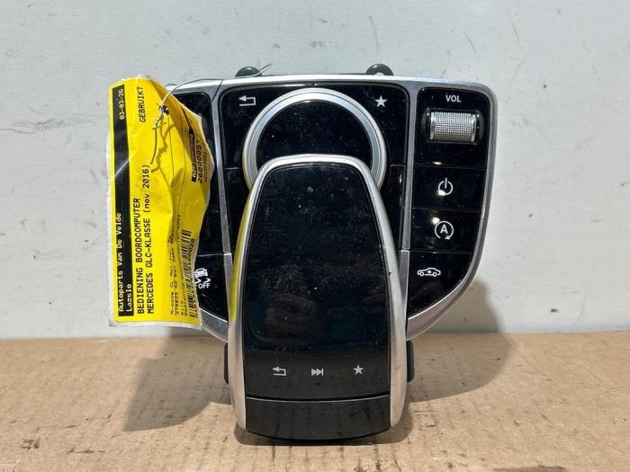 Commande ordinateur de bord Mercedes GLC-Klasse