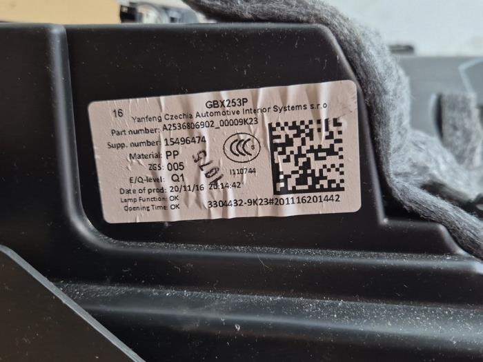 Boîte à gants Mercedes GLC-Klasse
