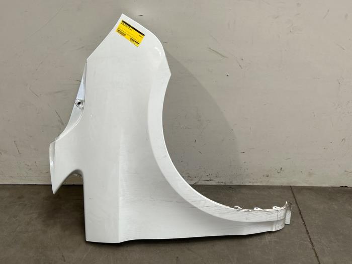 Front wing, right Mercedes Vito