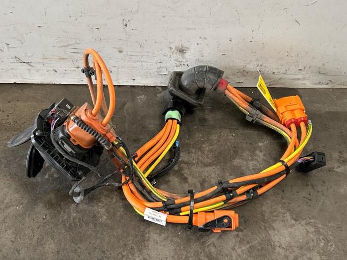 Kabel ladowania samochodu elektrycznego Mercedes A-Klasse