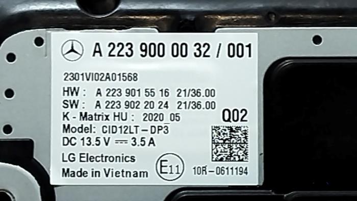 Pantalla de navegación Mercedes EQE