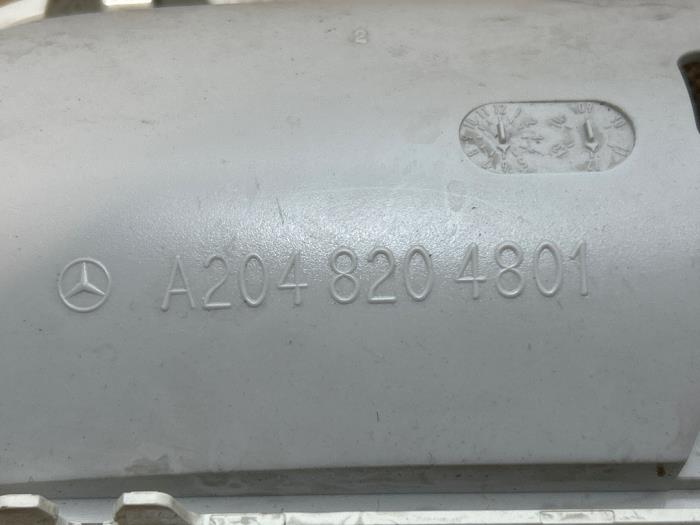 Oswietlenie wewnetrzne tyl Mercedes E-Klasse