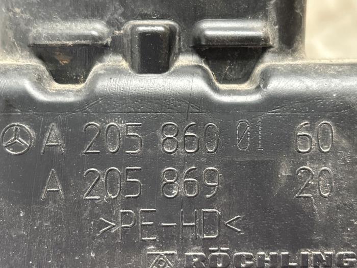 Depósito de lavaparabrisas delante Mercedes GLC-Klasse