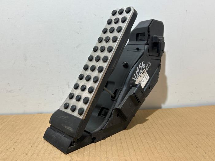 Acelerador Mercedes E-Klasse