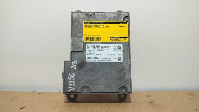 Multimedia connection Mercedes E-Klasse