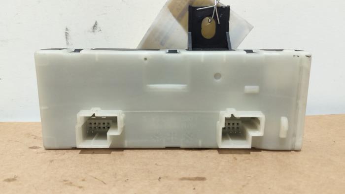 Module passage hayon Mercedes E-Klasse