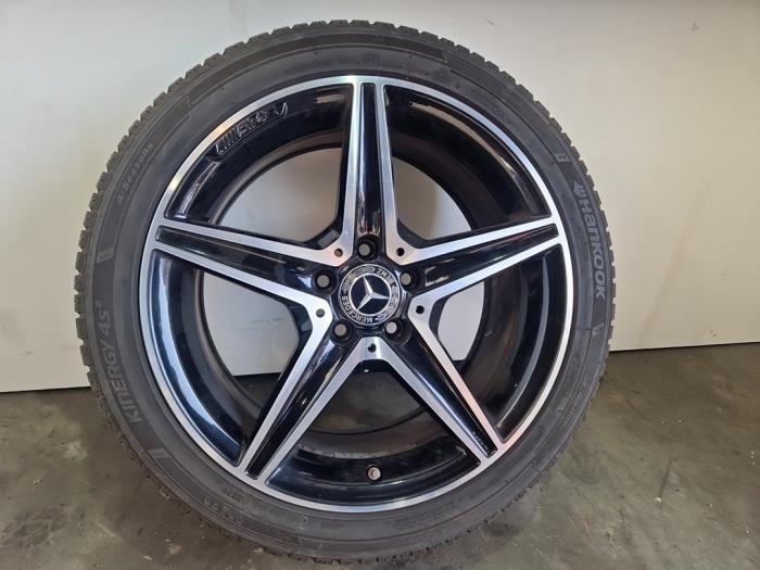 Juego de llantas y neumáticos Mercedes C-Klasse
