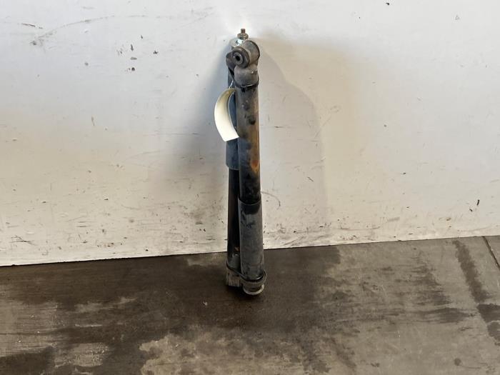 Zestaw amortyzatorów Mercedes E-Klasse