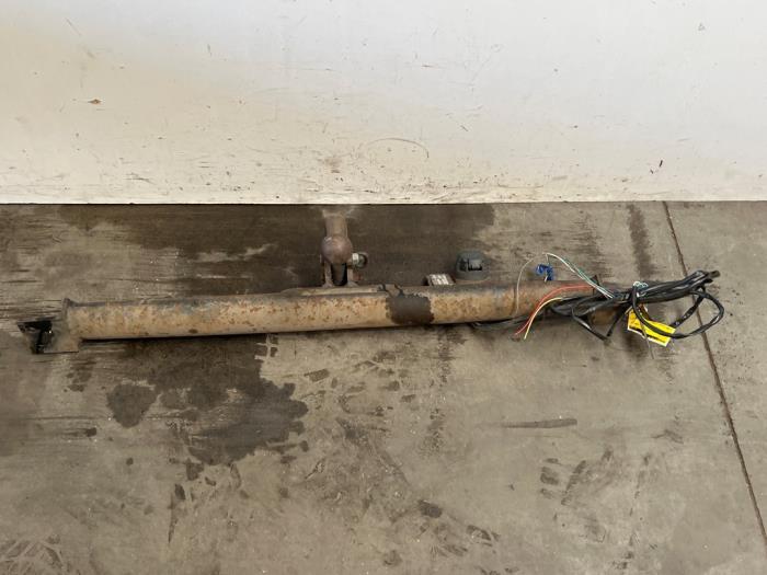 Hak holowniczy Mercedes E-Klasse