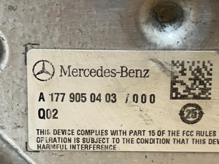 Wzmacniacz radiowy Mercedes A-Klasse