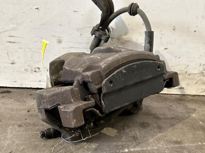 Etrier de frein (pince) avant droit Mercedes ML-Klasse