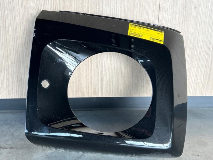 Scheinwerferrahmen rechts Mercedes G-Klasse