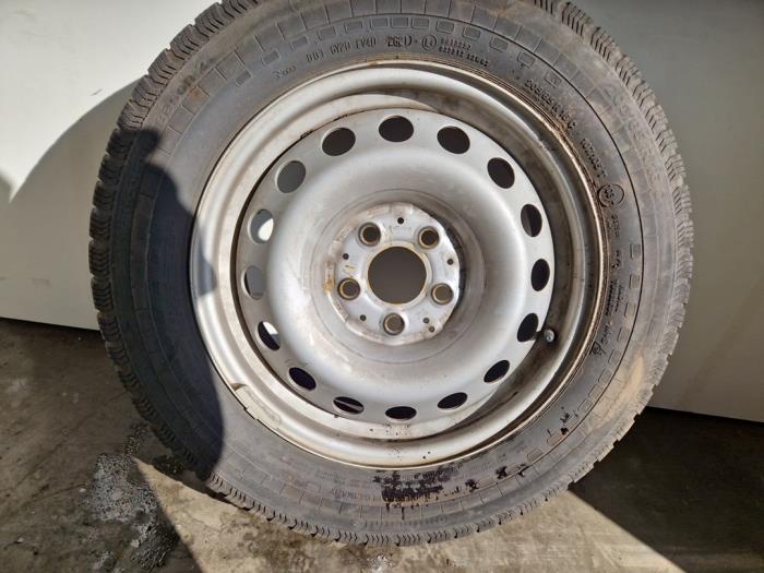 Llanta y neumático Mercedes Vito