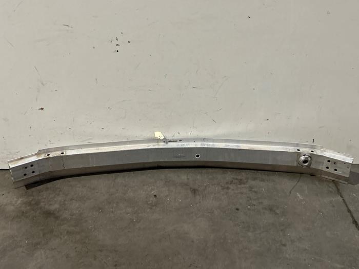 Barre châssis avant Mercedes GLB-Klasse