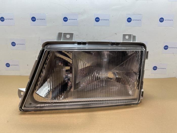 Faro izquierda Mercedes Sprinter