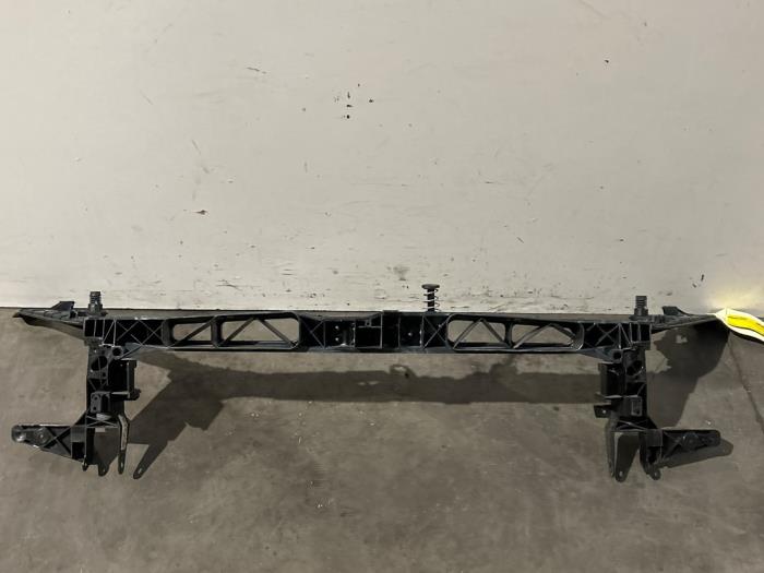 Vorderwand Mercedes A-Klasse