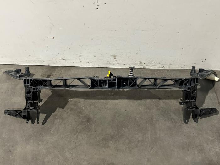 Vorderwand Mercedes A-Klasse