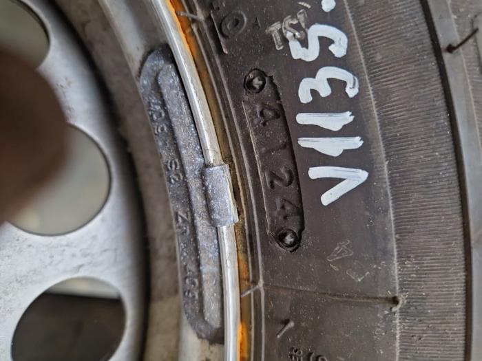 Llanta y neumático Mercedes Sprinter