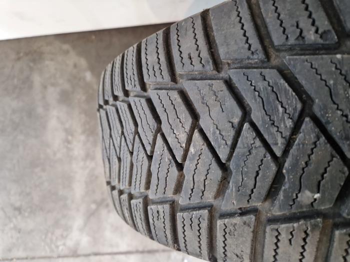 Felge + Reifen Mercedes Sprinter