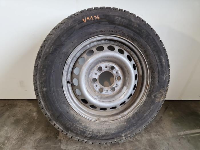 Felge + Reifen Mercedes Sprinter