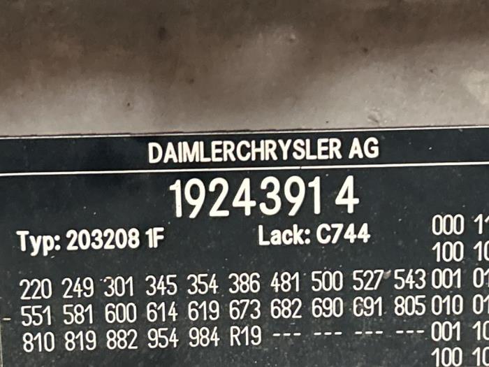 Motorhaube Mercedes C-Klasse