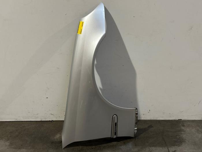 Front wing, right Mercedes C-Klasse