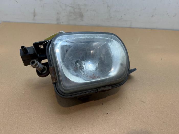 Mistlamp links-voor Mercedes C-Klasse