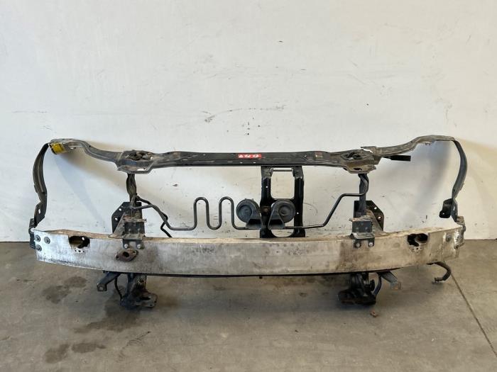 Vorderwand Mercedes C-Klasse