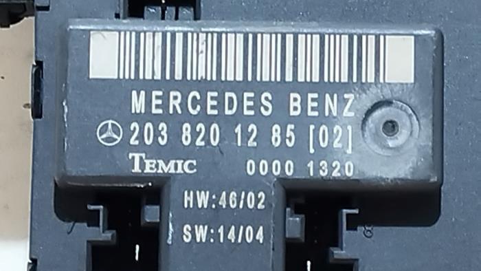 Central door locking module Mercedes C-Klasse