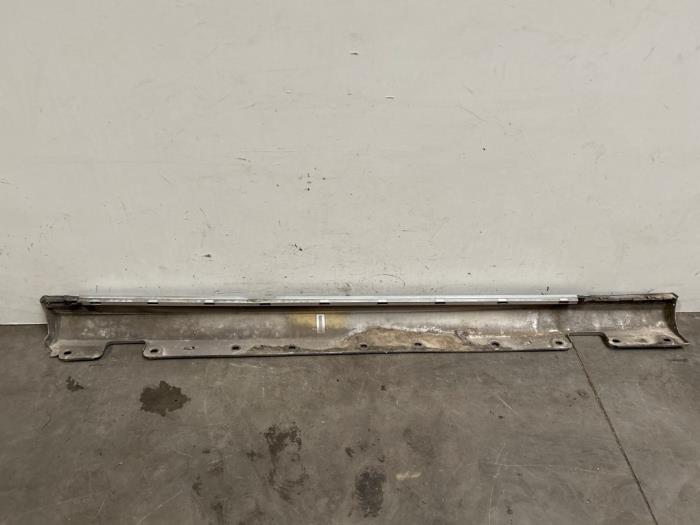 Schwelle links Mercedes C-Klasse