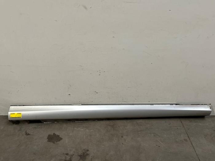 Seuil droit Mercedes C-Klasse