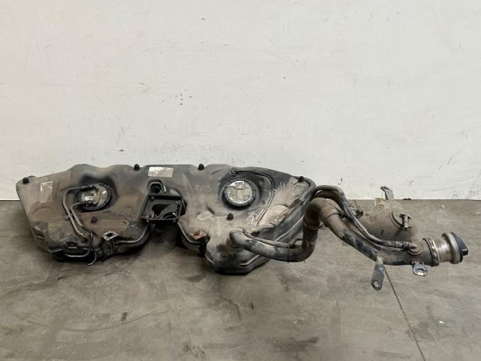 Réservoir de carburant Mercedes C-Klasse
