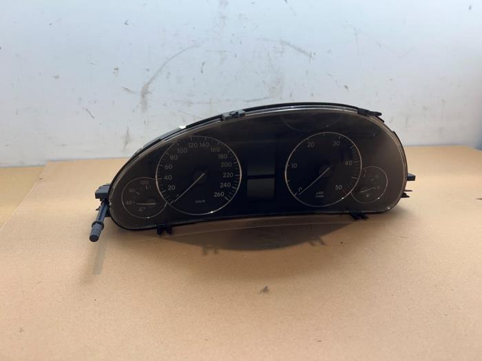 Kilometerteller KM Mercedes C-Klasse