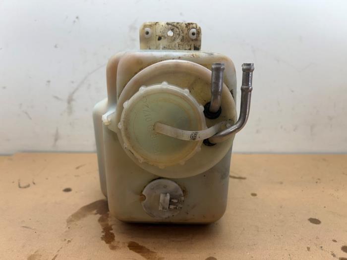 Front windscreen washer reservoir Mercedes E-Klasse