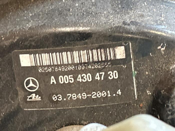 Wspomaganie hamulców Mercedes C-Klasse