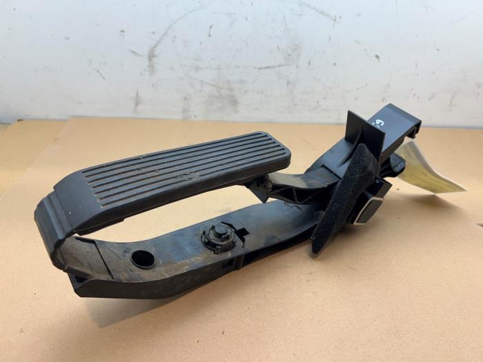 Accelerator pedal Mercedes C-Klasse