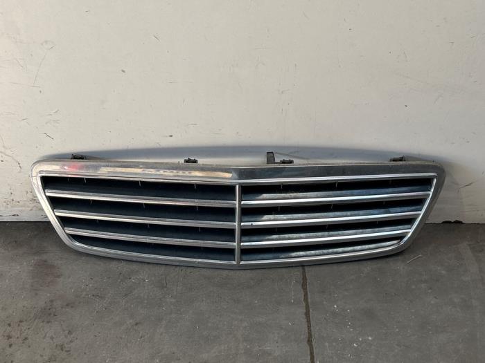 Grille Mercedes C-Klasse