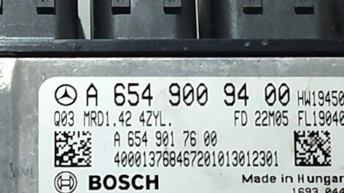 Cerradura de contacto y ordenador Mercedes Vito