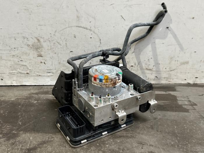 Compresseur Mercedes EQE